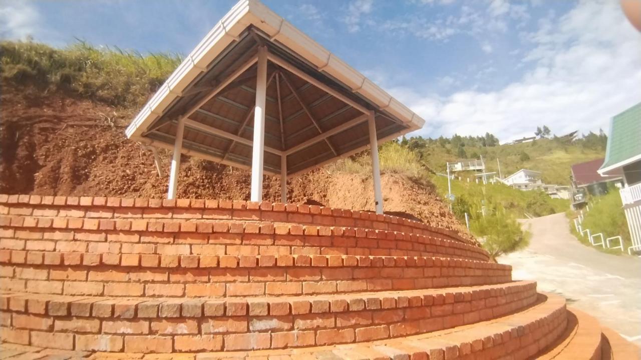 Highland Homestay Kundasang ラナウ エクステリア 写真