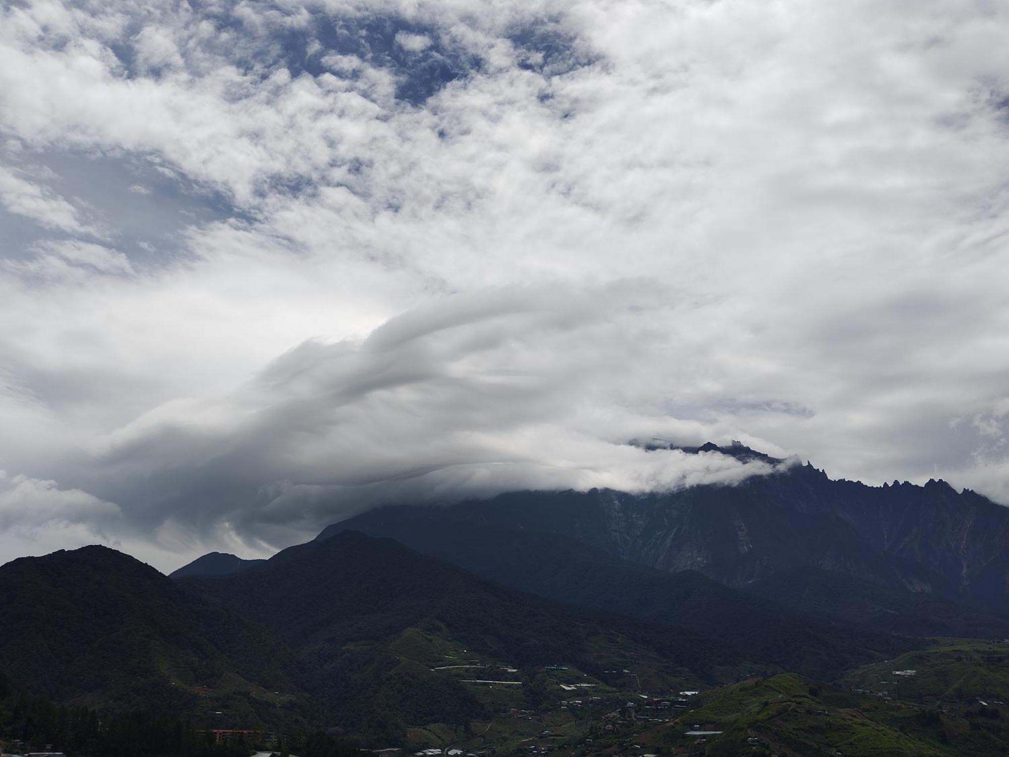 Highland Homestay Kundasang ラナウ エクステリア 写真