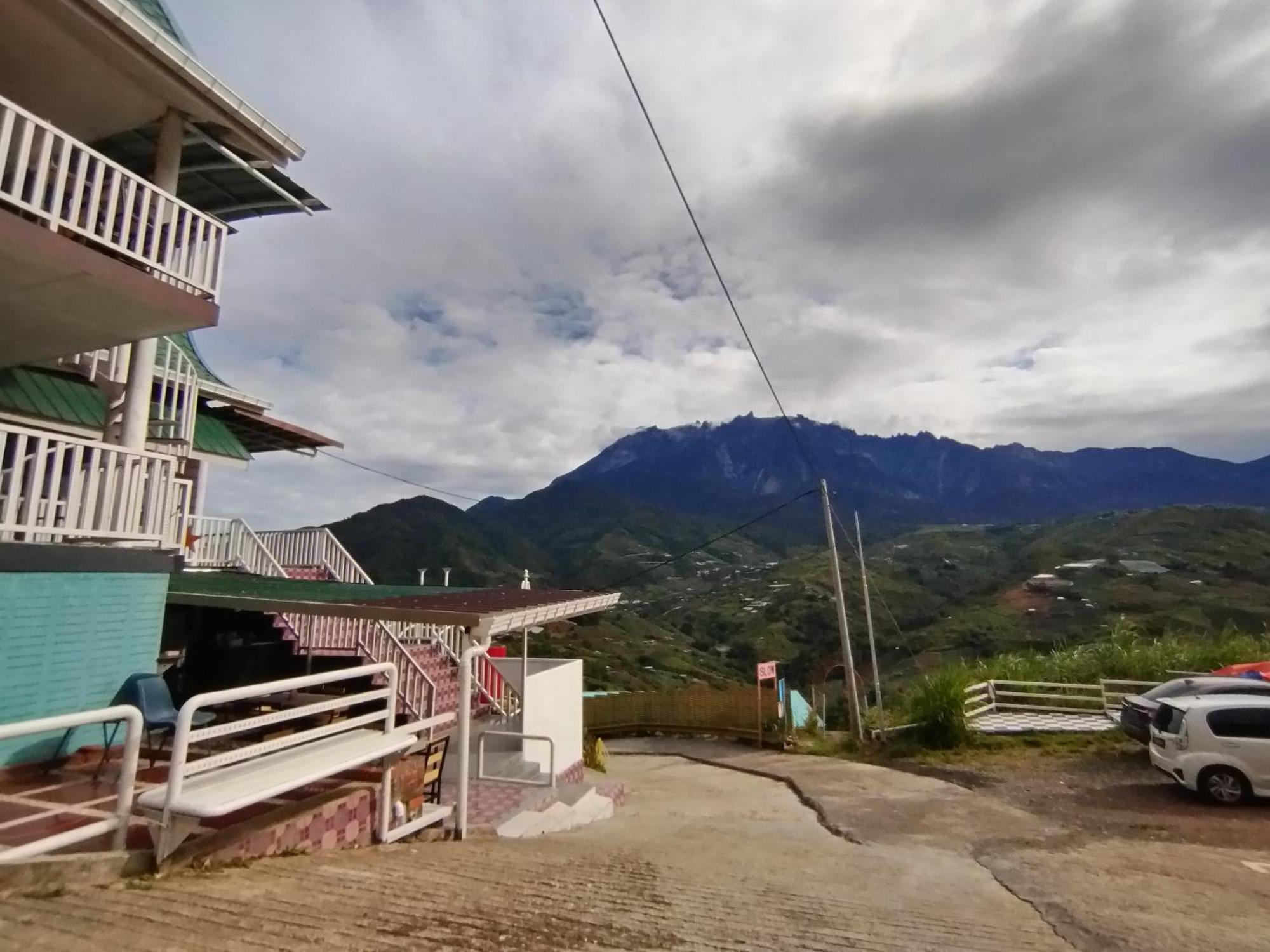 Highland Homestay Kundasang ラナウ エクステリア 写真