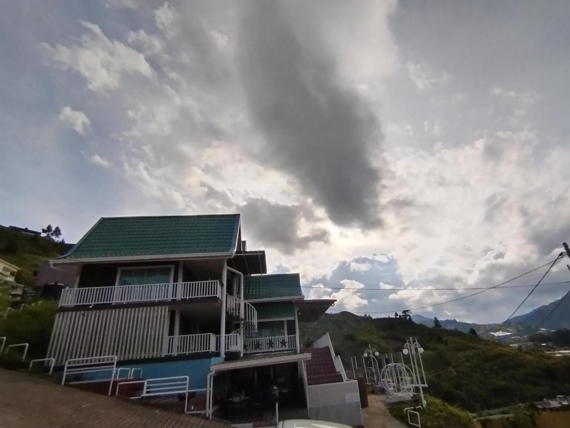 Highland Homestay Kundasang ラナウ エクステリア 写真